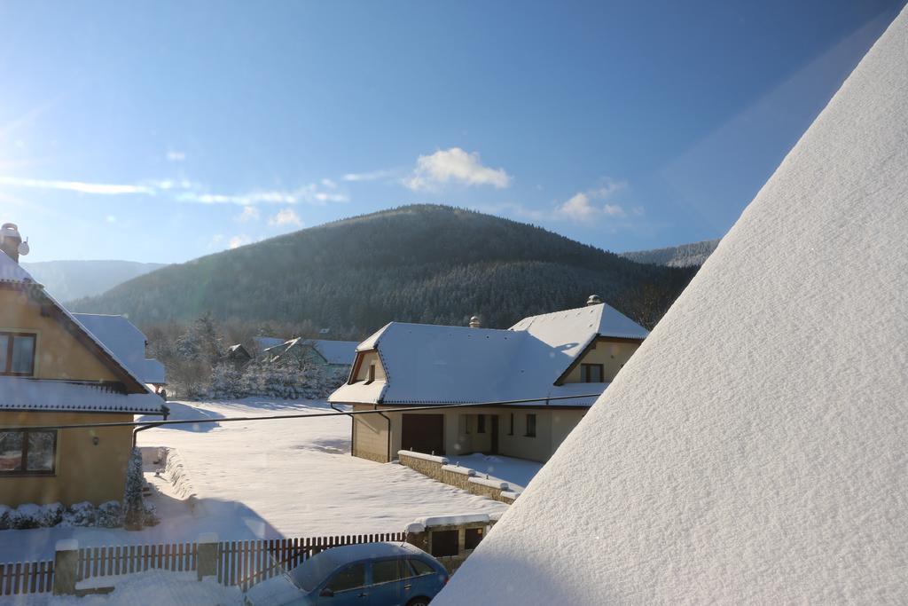 Penzion U Barana Trojanovice Esterno foto