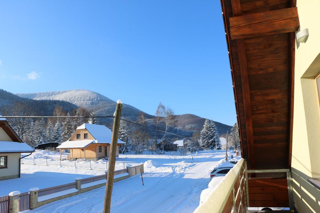 Penzion U Barana Trojanovice Esterno foto