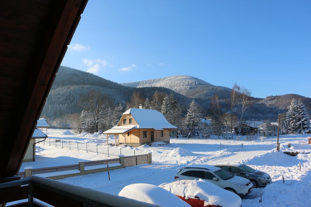 Penzion U Barana Trojanovice Esterno foto