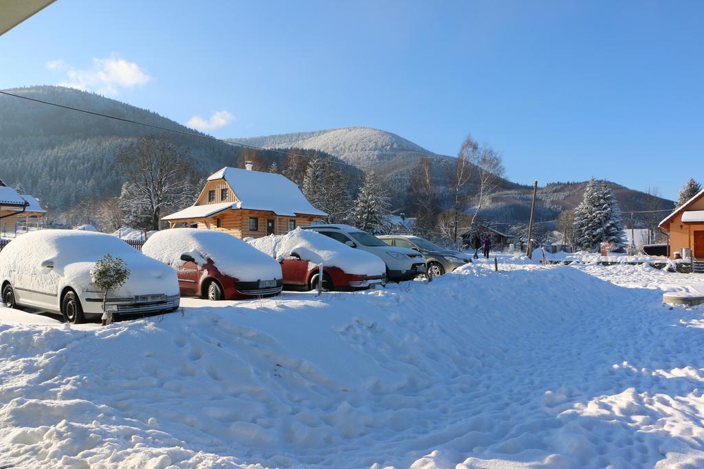 Penzion U Barana Trojanovice Esterno foto