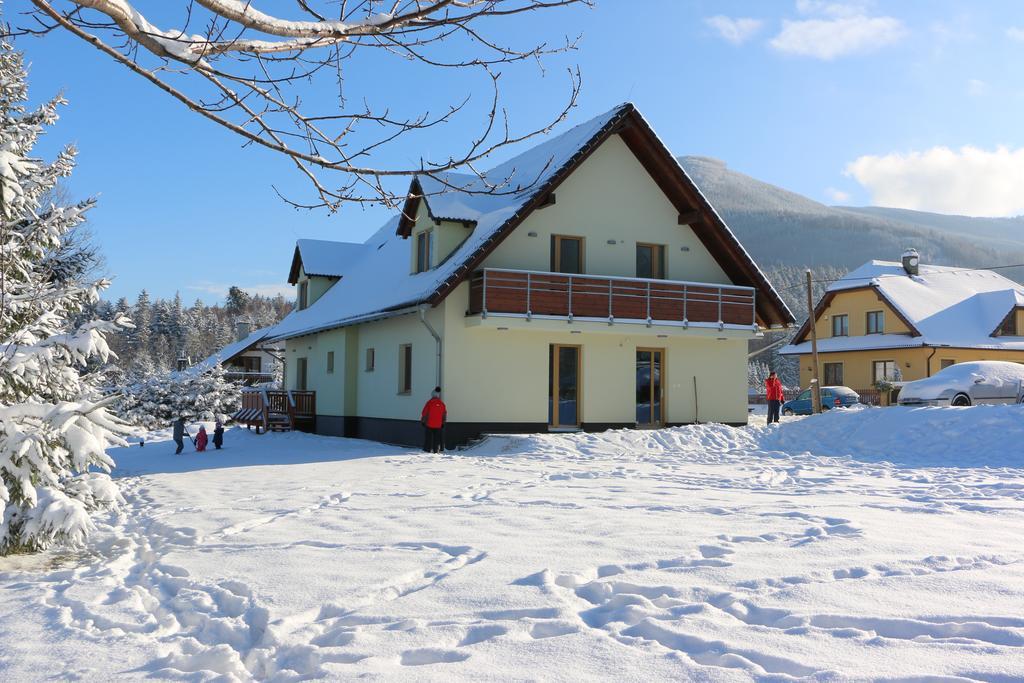 Penzion U Barana Trojanovice Esterno foto