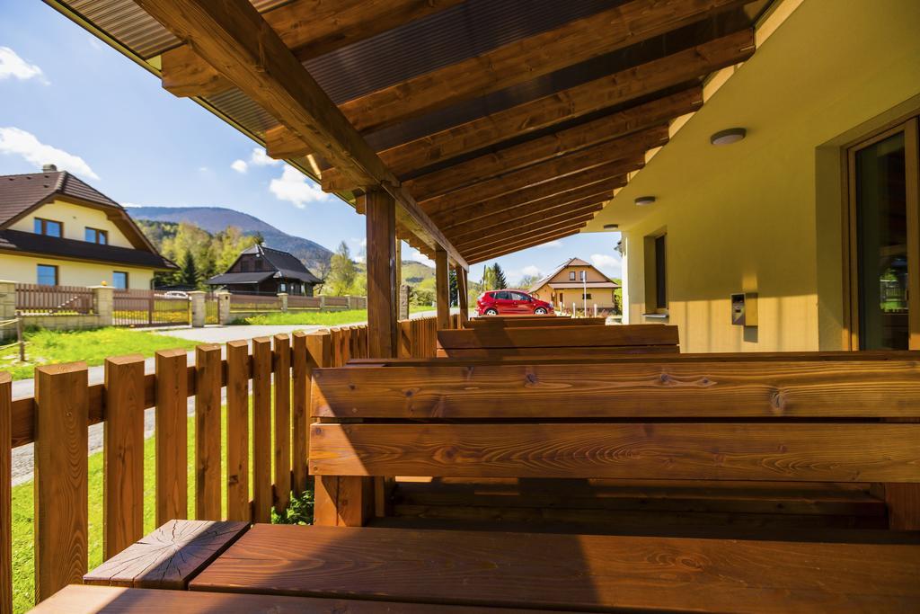 Penzion U Barana Trojanovice Esterno foto