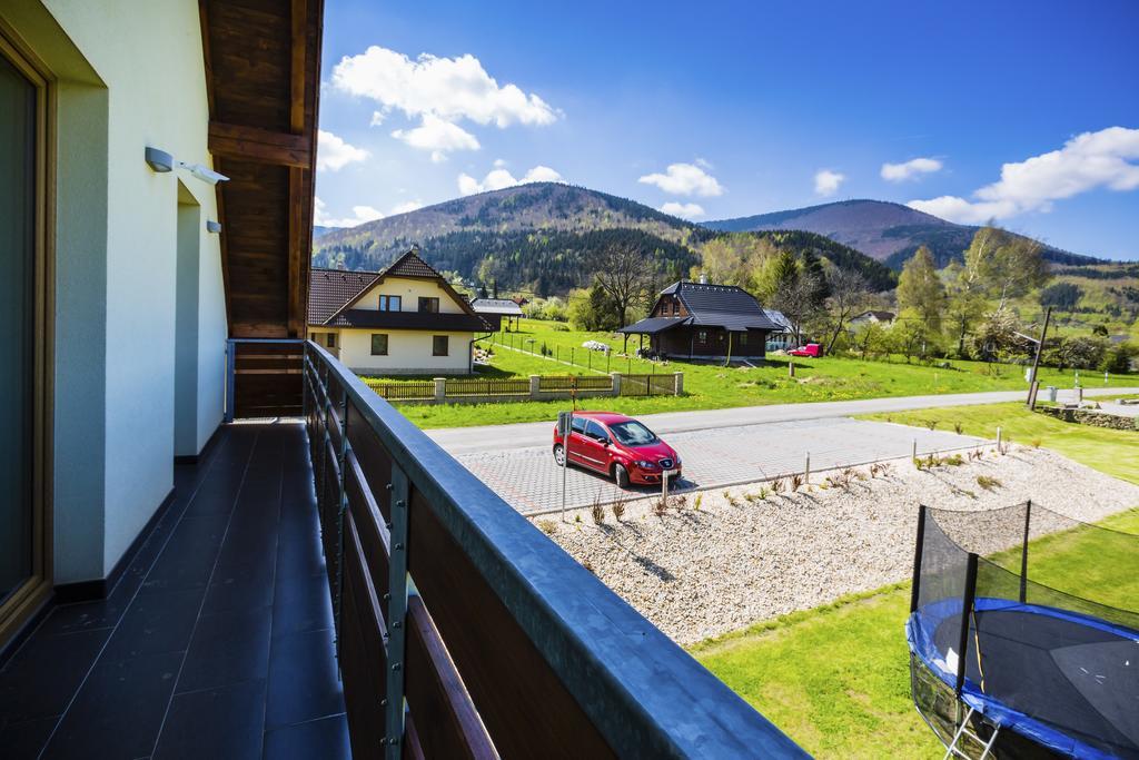 Penzion U Barana Trojanovice Esterno foto
